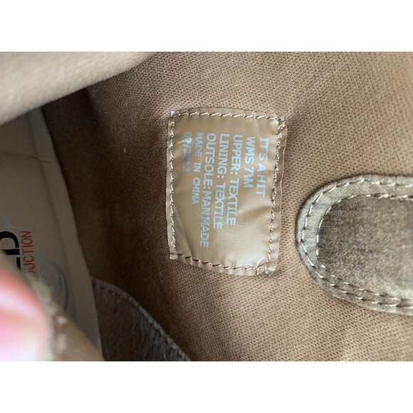 Unlisted By Kenneth Cole Women’s It’s A Hit Side Zip Fabric Top Sz 7.5 Bootie - Picture 8 of 8